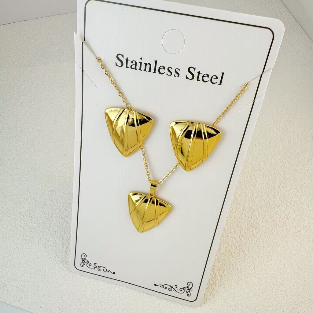 New Stainless Steel Plated 18k Gold Necklace Earring Set