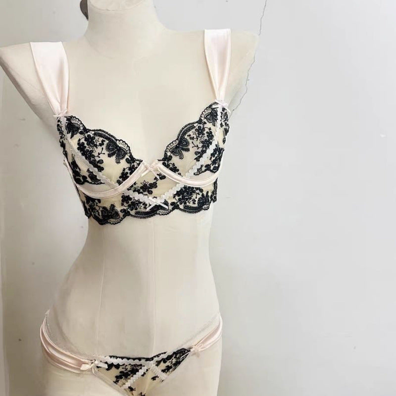 Lace Lingerie With Delicate Embroidery A Bra And Underwear Set
