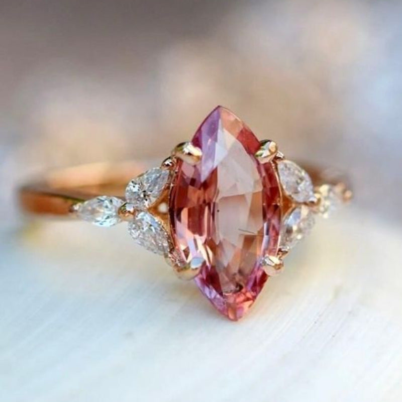 Niche Light-luxury Zircon Ring With A Sophisticated High-end Vibe