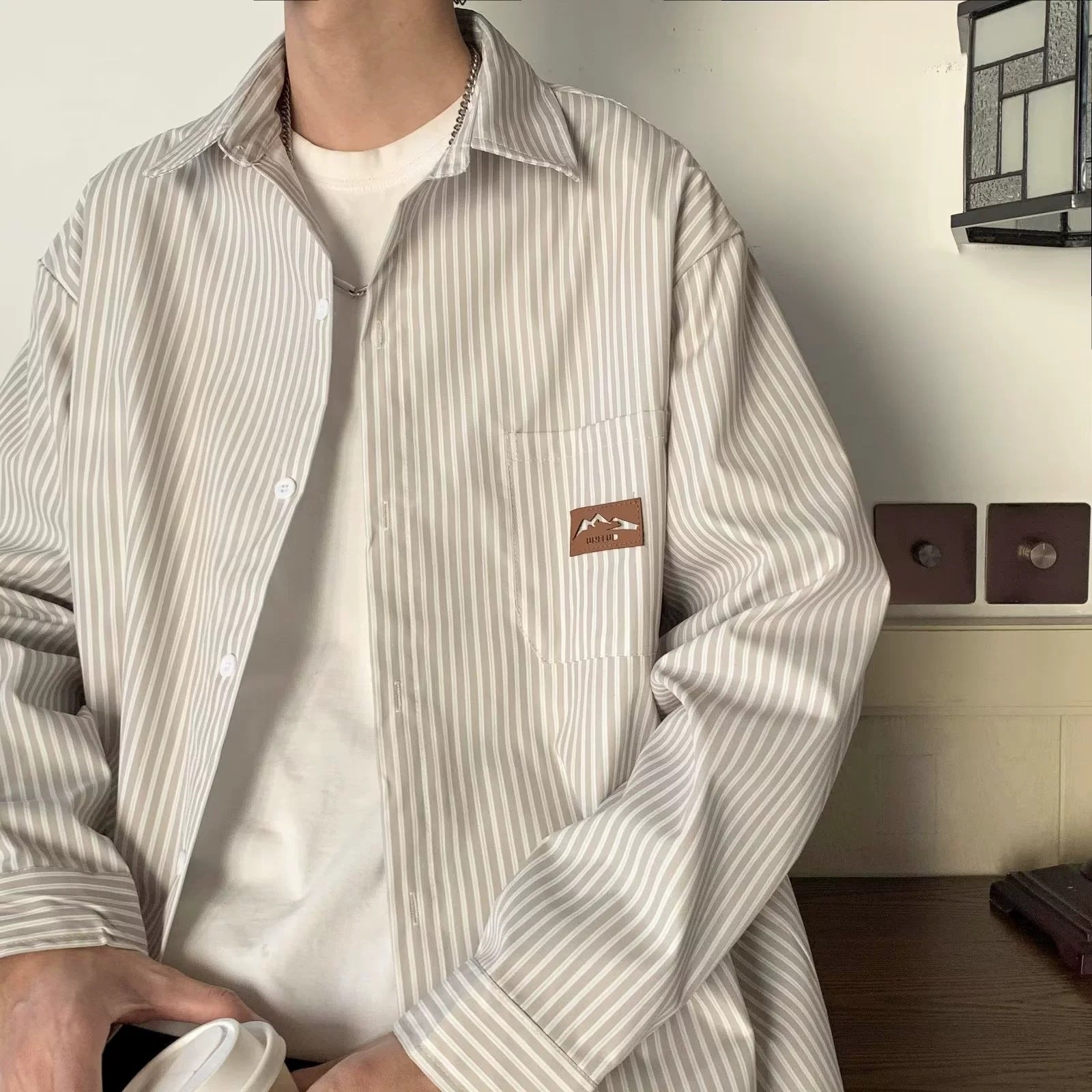 Mens Refined Loose-fit Casual Striped Shirt